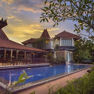 Java Village Resort By Homee Yogyakarta